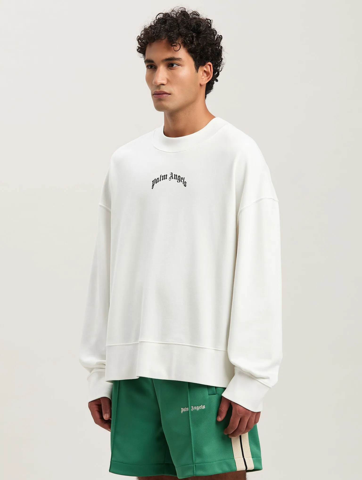 back-curved-logo-crew2 back-curved-logo-crew2