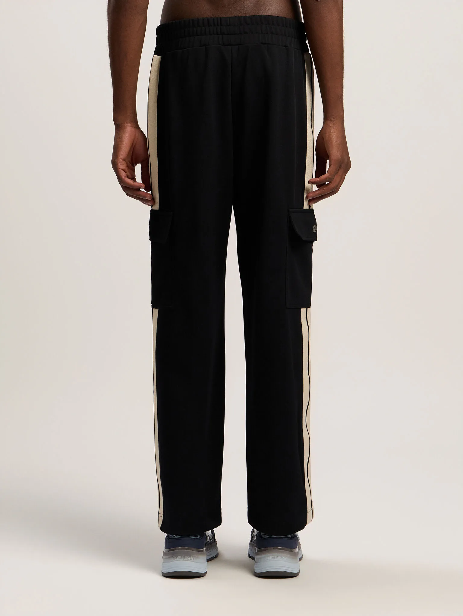 classic-logo-cargo-track-pant-3 classic-logo-cargo-track-pant-3