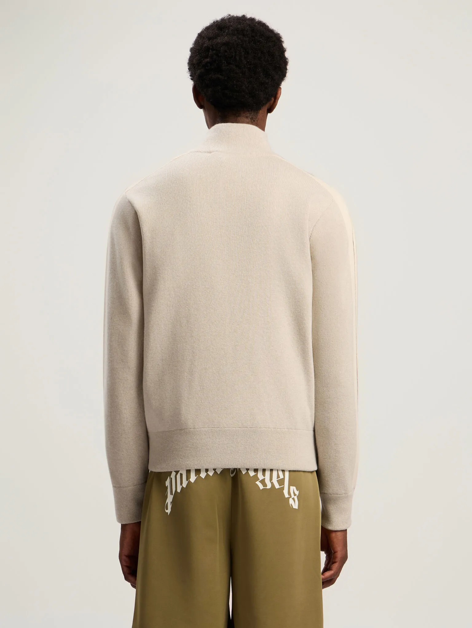 classic-logo-knit-light-beige-track-jacket-4 classic-logo-knit-light-beige-track-jacket-4