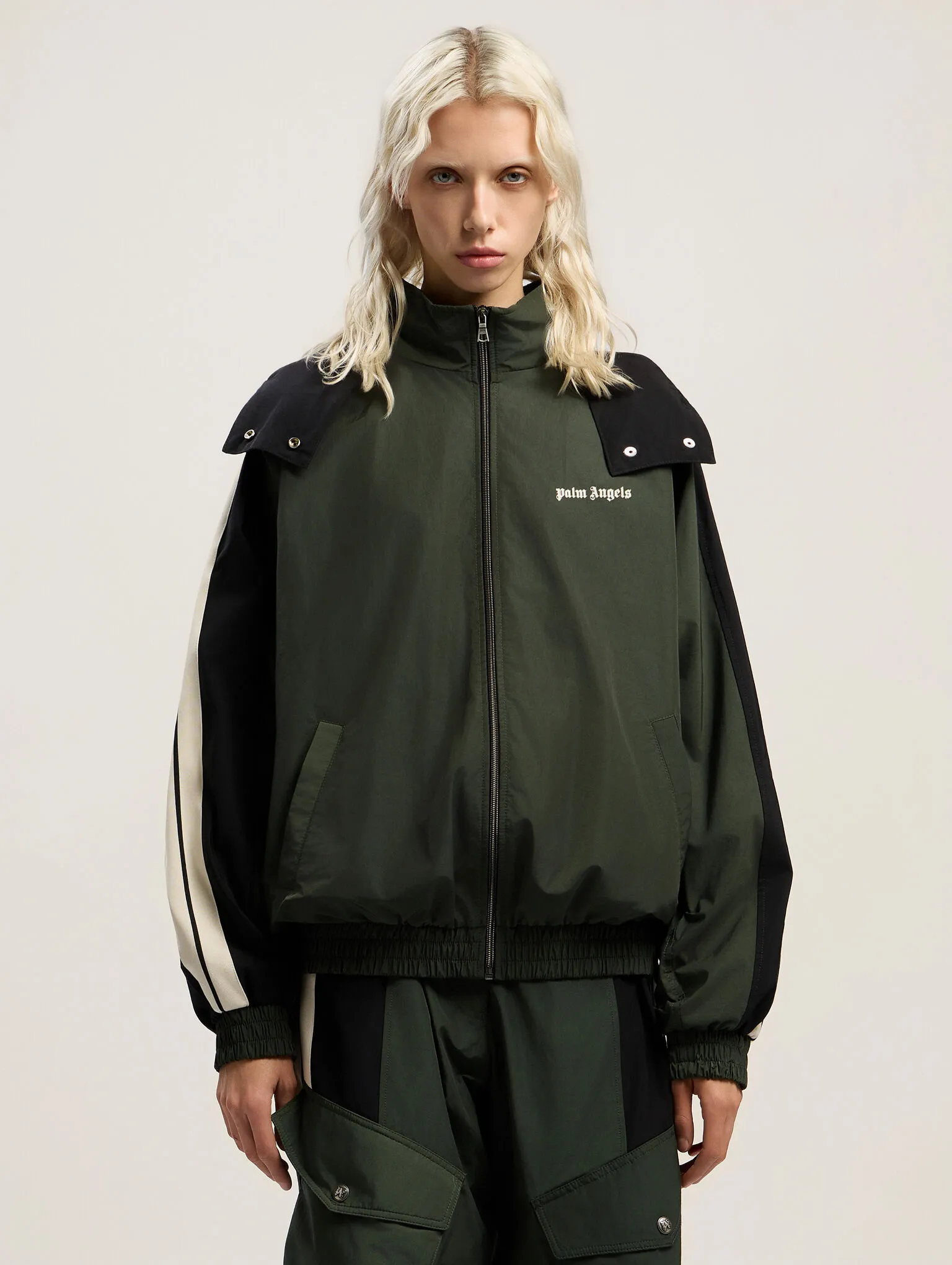 colorblock-track-windbreaker-2 colorblock-track-windbreaker-2