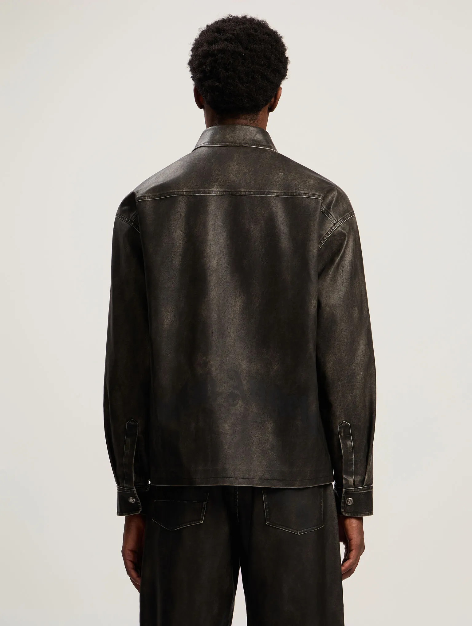 curved-logo-coated-overshirt-4 curved-logo-coated-overshirt-4