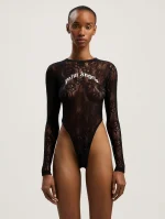 curved-logo-lace-body-2
