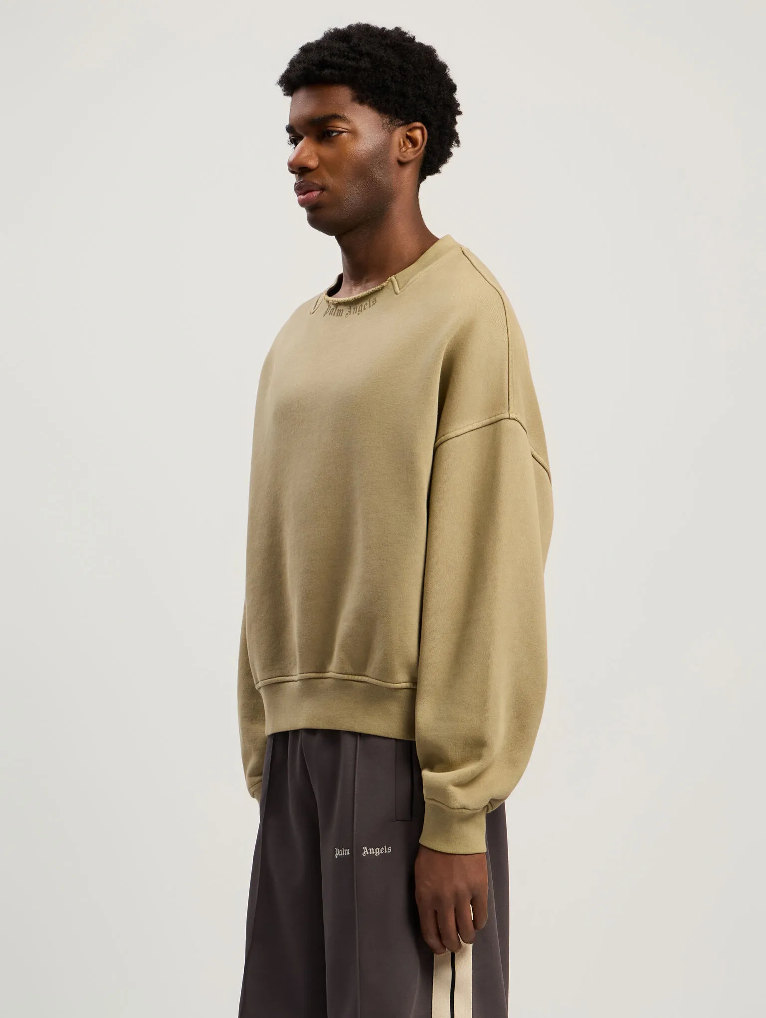 curved-logo-loose-collar-crew-2 curved-logo-loose-collar-crew-2
