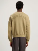 curved-logo-loose-collar-crew-3