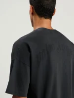 curved-logo-loose-collar-vintage-black-t-shirt4