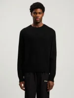 curved-logo-sweater-1