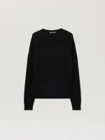 curved-logo-sweater