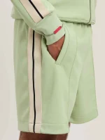 logo-plate-bracelet-1