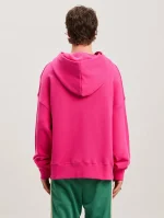 neck-logo-hoody-3