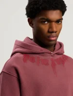 neck-logo-regular-burgundy-hoodie-4