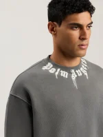 neck-logo-regular-dark-grey-crewneck-sweatshirt-4