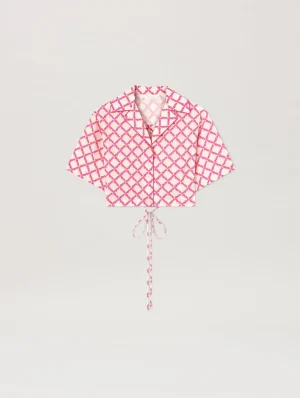 net-logo-crisscrossed-shirt