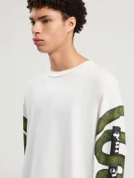 snake-box-logo-off-white-long-sleeve-t-shirt-4