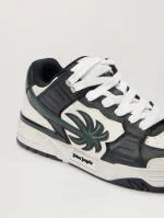 venice-worn-out-sneakers-3